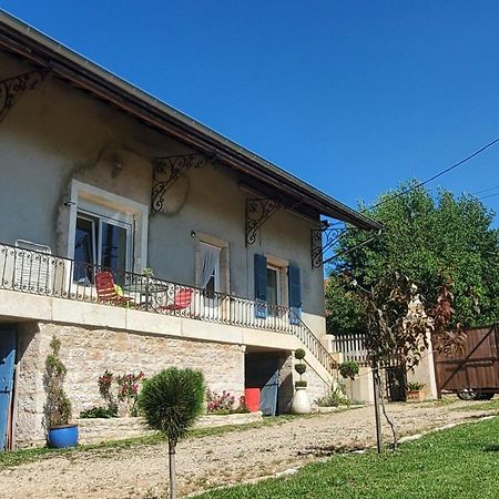 Les Fontaines Villa Laives Екстериор снимка