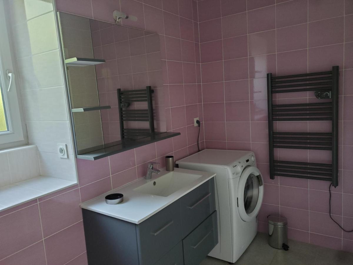Les Fontaines Villa Laives Екстериор снимка