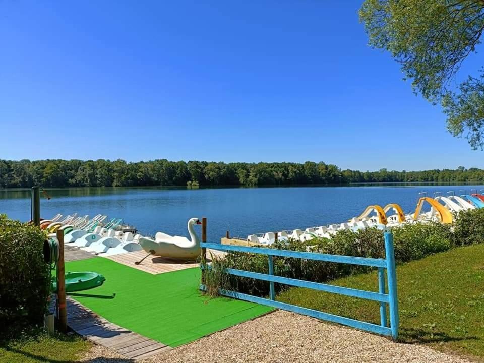 Les Fontaines Villa Laives Екстериор снимка